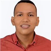 profesor de emprendimiento y ciencias sociales dirigidas a niños de todas las edades