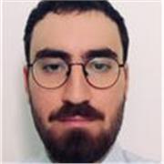 Soy titulado en Historia, domino la rama de humanidades, latín, griego y además la filosofía es una de mis especialidades.