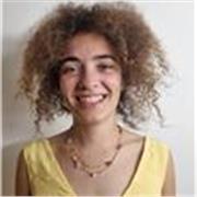 Buongiorno, Sono una studentessa della magistrale Programmazione e Gestione dei Servizi sociali a Parma.Prima di trasferirmi a Parma vivevo a Bergamo, dove ho frequentato il liceo scientifico indirizzo linguistico e successivamente la triennale di Soc