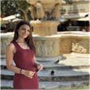 Ragazza venticinquenne offre ripetizioni di letteratura e materie umanistiche. Diplomata al liceo delle scienze umane (92/100)