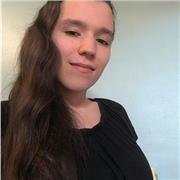 Profesora con titulado de bachillerto cientifico-tecnologico con nivel avanzado de inglés