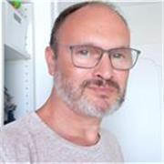 Con unos 20 años de experiencia en proyectos en multinacionales, mi objetivo sería jóvenes o adultos con interés en bases de datos