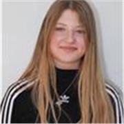 Refuerzo escolar para Primaria a domicilio, clases adaptadas a cada alumno y muy buen expediente académico.