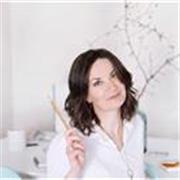 Passa dai tutorial ai progetti reali: impara il Design come un Senior Pro! 
Sei stanco di seguire corsi online che non ti dicono c