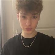 Bonjour, je m’appelle Marceau Delahaye, étudiant en L1 Histoire, je suis prêt à proposer du soutien scolaire pour les élèves !