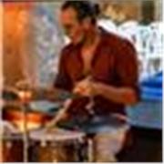 Baterista con anos de experiencia da clases de batería a domicilio