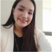 Me defino como una persona motivadora y doy mis clases a cada persona que quiera súperarse