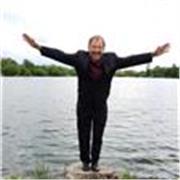 Diplom Ingenieur, 68J, bietet Mathe-Unterricht und Nachhilfe, 5.-13. Klasse im Raum Erlangen oder auch ONLINE.
