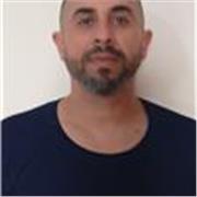 prof d'informatique, donne des cours d'algo en ligne