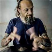 Diplomato può supportare nel percorso scolastico in merito a materie umanistiche e spagnolo