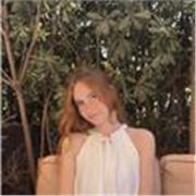 Je donne des cours aux élèves de primaire