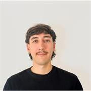 Profesor de piano para todas las edades de niveles principiantes 