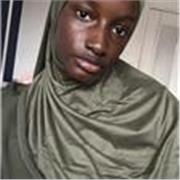 Étudiante en licence donnant des cours particuliers