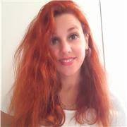 Profesora titulada en Dibujo, Pintura e ilustración, con más de 12 años de experiencia , imparte clases online y presenciales.