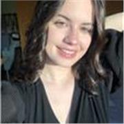 Studentessa offre lezioni di storia e geografia
