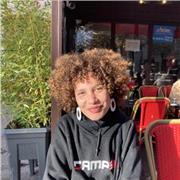 Illustratrice propose des cours de dessin de la 6ème à la terminale !