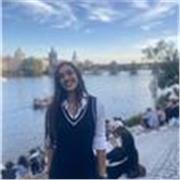 Profesora de inglés para niños de primaria e infantil. También ayudar con cualquier otra materia