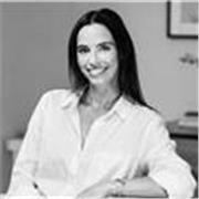 Qualified life coach helping students overcome stress, build confidence and achieve their goals through online coaching 