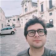 Laureato in chimica offre ripetizioni di matematica ( scuola media), scienze naturali. Si offre inoltre lezioni di chimica organica, inorganica per medie, superiori e corsi universitari