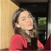 Profesora de clases particulares online especializada en ciencias (química, biología, matemáticas) y lenguas (español y catalán)