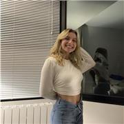 Cours de soutien et aide aux devoirs. Je peux accompagner les personnes en difficulté en français et notamment en rédaction