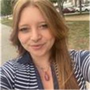 Bilingual and passionate english girl who lived over 20 years in Spain