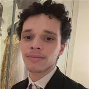 French student in the UK giving tailored lessons to anyone who wants to master Molière's language