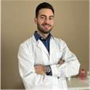 Salve, sono laureato in scienze motorie e un biologo nutrizionista. Impartisco lezioni online a chi vuole imparare a fare il personal trainer o a chi vuole imparare nozioni e concetti sul mondo del fitness e della Nutrizione