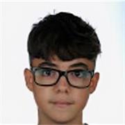 Me defino como curioso y técnico; daré clases a principiantes interesados en informática, tecnología y ciberseguridad