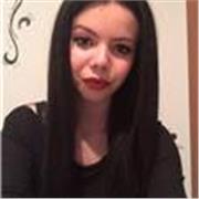 Ragazza diplomata,impartisco lezioni di italiano per studenti di scuola elementare