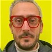 Prof aiuto compiti, esami universitari e studenti universitari di belle arti