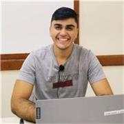 Professor de História com aulas dinâmicas, críticas e contextualizadas, focadas na formação cidadã e no protagonismo do aluno