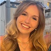 Psychology student offering clear, supportive lessons for secondary school and first-year uni students.