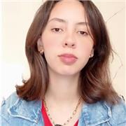 Enseignante d'arabe donne des cours de soutien domestique