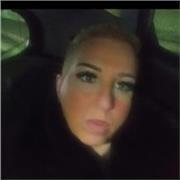 Laureata in giurisprudenza con abilitazione e specializzazione in diritto penale e criminologia