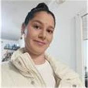 Médico veterinario con conocimiento en ciencias ambientales, biología. Y adicional, nivel A1 de inglés certificado por Smart Acade