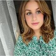 Laureanda in Lettere, Storia e Filosofia, offre ripetizioni in materie umanistiche per ragazzi