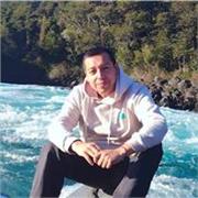 Profesor de apoyo escolar especializado en apoyo a niños, jóvenes o adultos