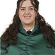 Maestra de Educación Infantil por la UGR con master dentro del campo de la Educación Social. Con experiencia en aula matinal