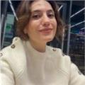 Sosyal, empatik, sorumluluk sahibi, yeni deneyimlere açık bir öğretmenim.