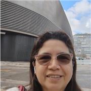 Soy psicóloga con 8 años de experiencia trabajando con niños y adolescentes, me considero activa, versátil, dinámica.