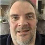 Diplômé de Cambridge, je peux vous assurer une formation plaisante et individuelle pour progresser et avoir des repères faciles !