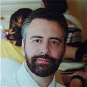 Laureato in psicologia e, a dicembre, sarà psicoterapeuta junghiano