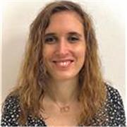I am an experienced English and French Teacher, both in schools and as a private tutor. 