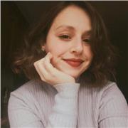 Profesora de Historia, Historia del Arte, Lengua Castellana y Literatura y Filosofía para ESO y Bachillerato.