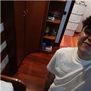 Estudiante de Educación Infantil, con título de la ESO, Bachillerato y el título oficial del B2 tanto de inglés como de Euskera