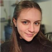 Prof à domicile donnant des cours d'anglais pour niveau collège / lycée. Diplômée en LLCER Anglais.