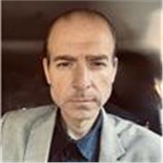 Offro lezioni private per studenti scuole elementari, medie e superiori 