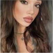 Offro supporto nello svolgimento dei compiti di italiano, storia e geografia per bambini e ragazzi di scuola elementare e medie.