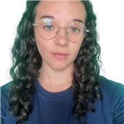 Profesional que ofrece clases de contabilidad